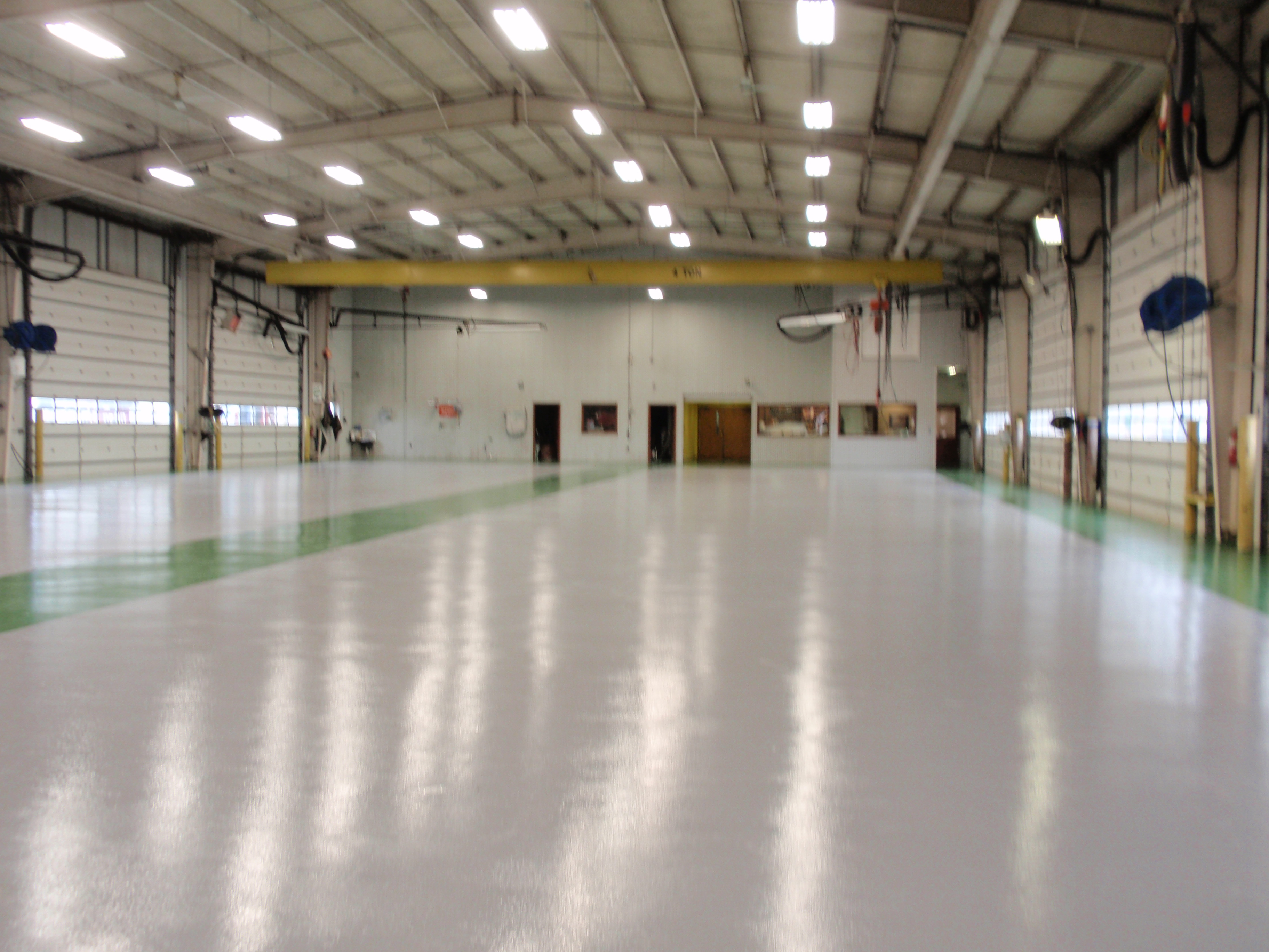 Chemical Resistant Industrial Epoxy Floor Coating						